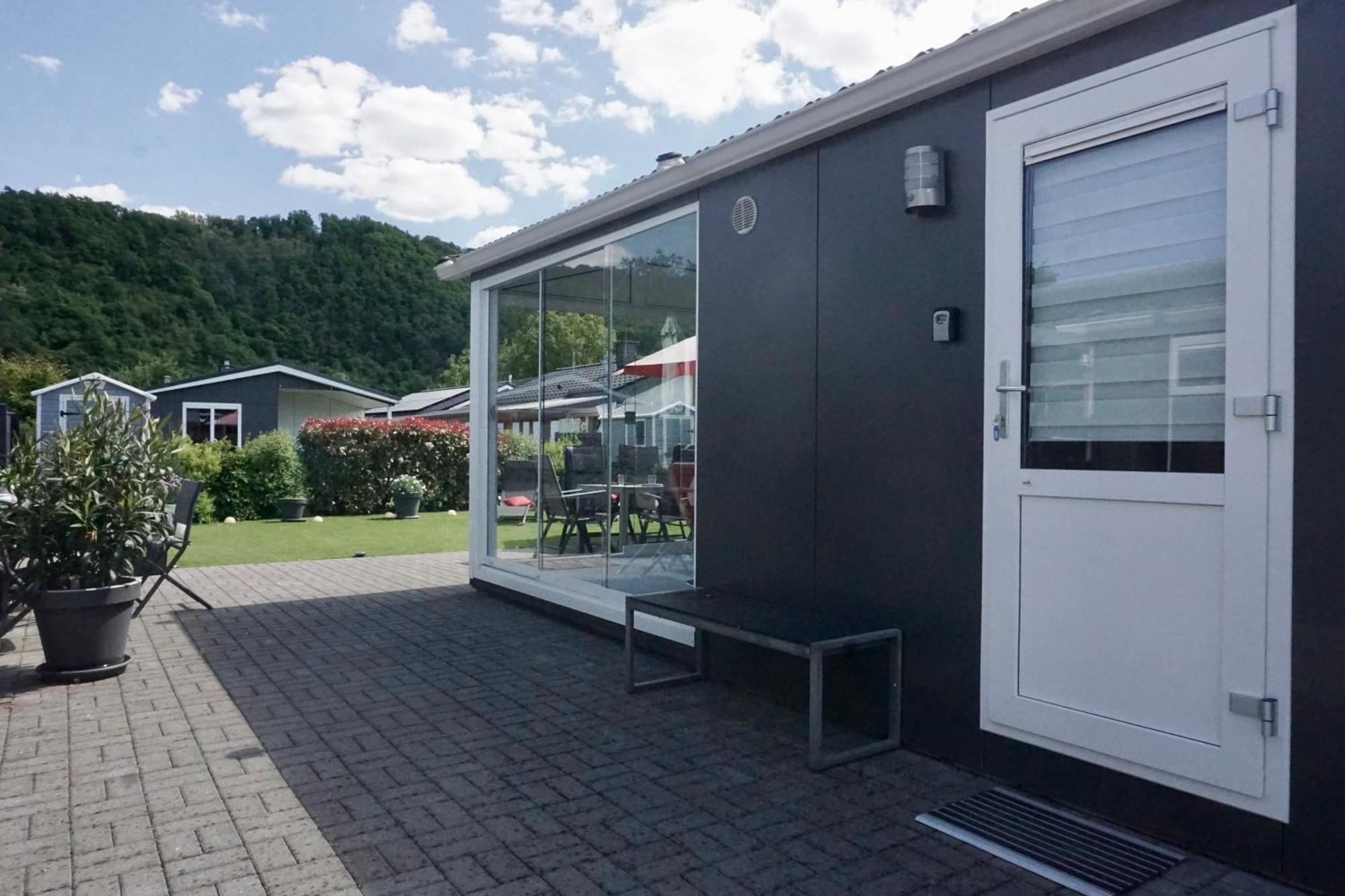 Ferienhaus Ufergeheimnis Am Guelser Moselbogen I 2 Sz I 5 Gaeste I Badebucht I Grill I Garten Koblenz (Rhineland-Palatinate) Exterior photo